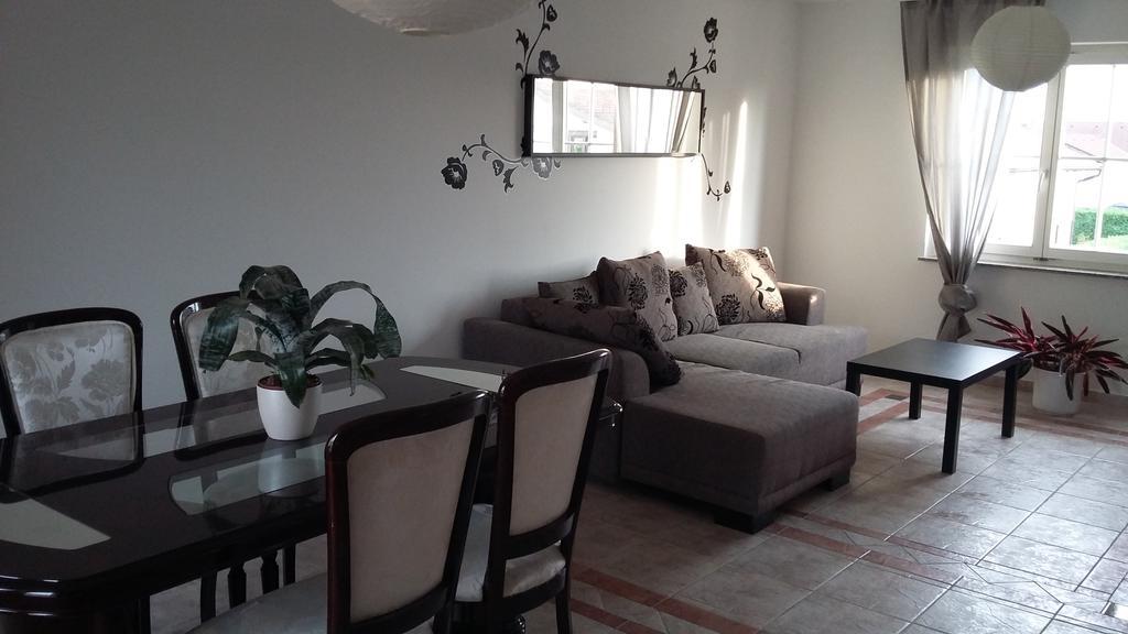 Apartments Place4You بييلوفار المظهر الخارجي الصورة